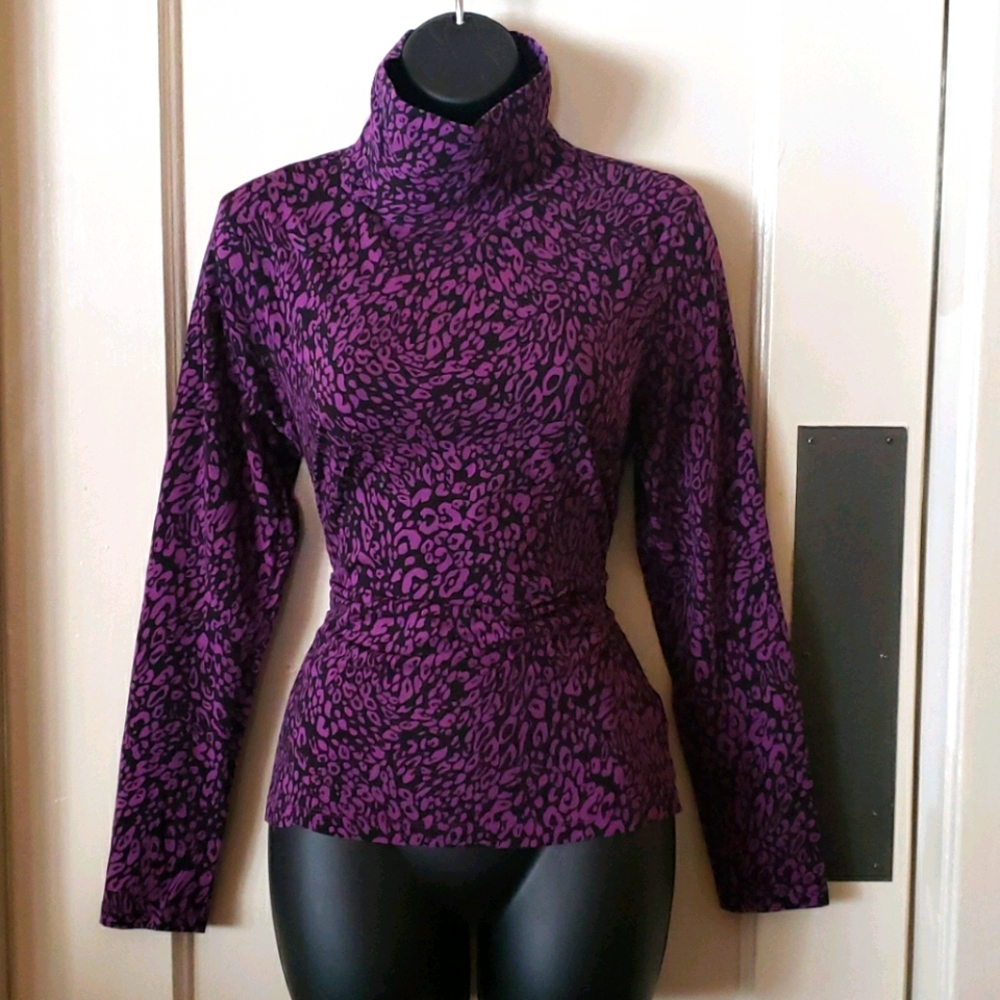 Relativity Cheetah Turtleneck